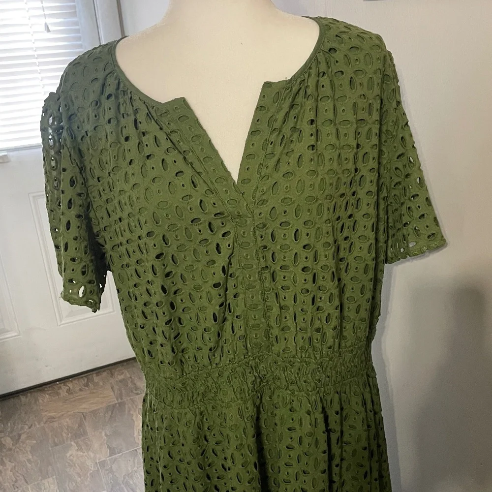 👗 PrettyGarden V-Neck Short Sleeve A-Line Hollow Out Lace Ruffle Dress - XXL